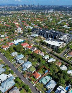 professional cleaners in coorparoo